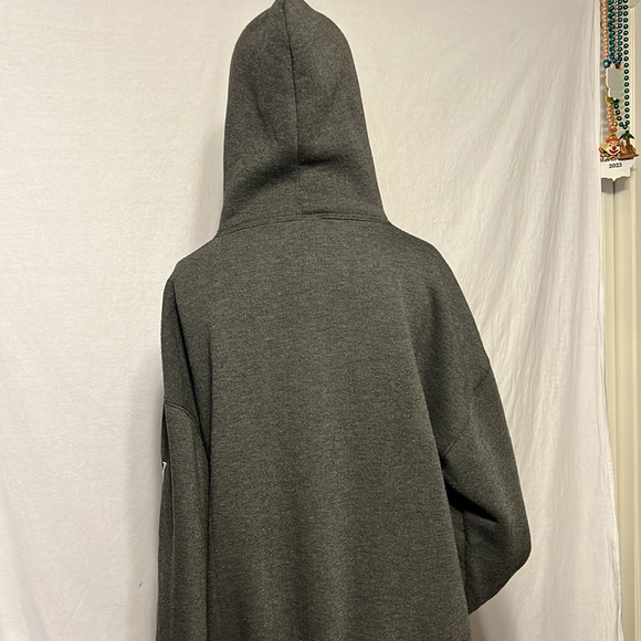 A nice hoodie from Washington DC the capital size is XL color is gray - Picture 5 of 7